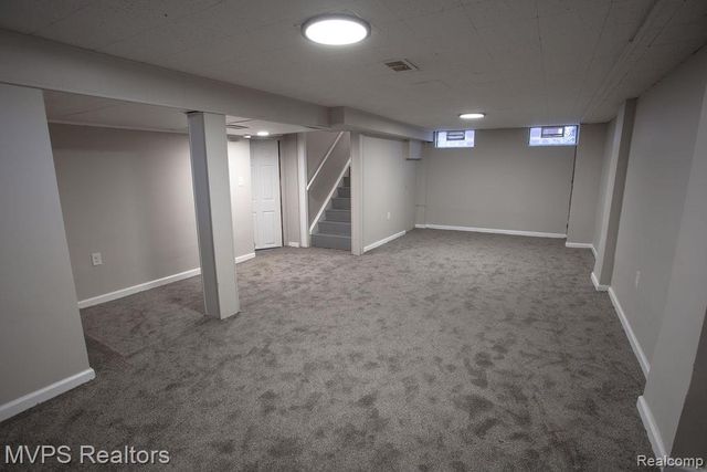 19182 Beaconsfield Street, Detroit, MI 48224