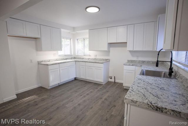 19182 Beaconsfield Street, Detroit, MI 48224