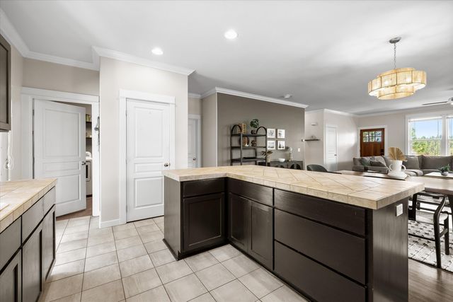 2106 NW Black Pines Place, Bend, OR 97703