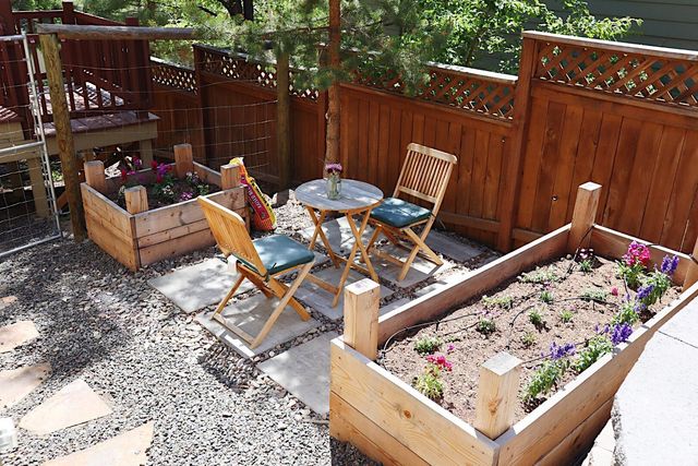 2106 NW Black Pines Place, Bend, OR 97703