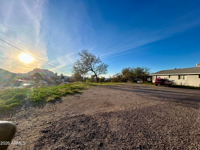 444 W VALENTINE Street, Superior, AZ 85173