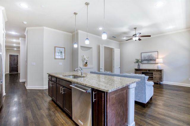 5005 Meridian Lane 3102, Addison, TX 75001