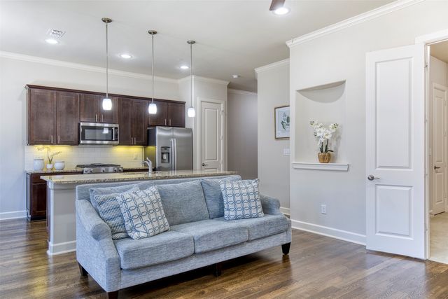 5005 Meridian Lane 3102, Addison, TX 75001