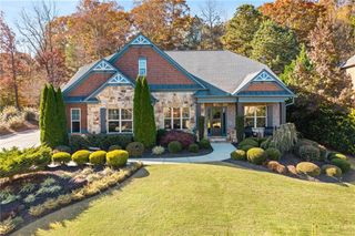 722 Creekside Bend, Alpharetta, GA 30004