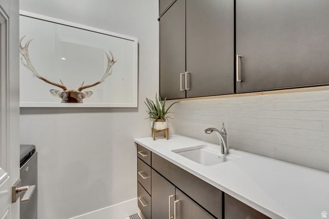 4852 W UPPER BEND DR, Herriman, UT 84096