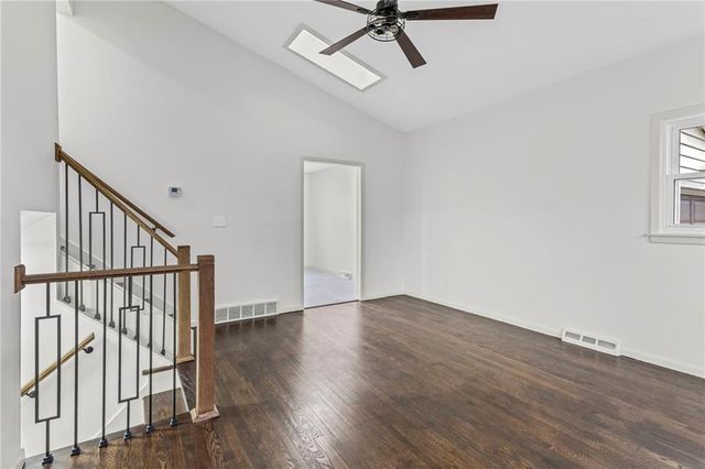 3507 Ruysser Road, Kansas City, MO 64137