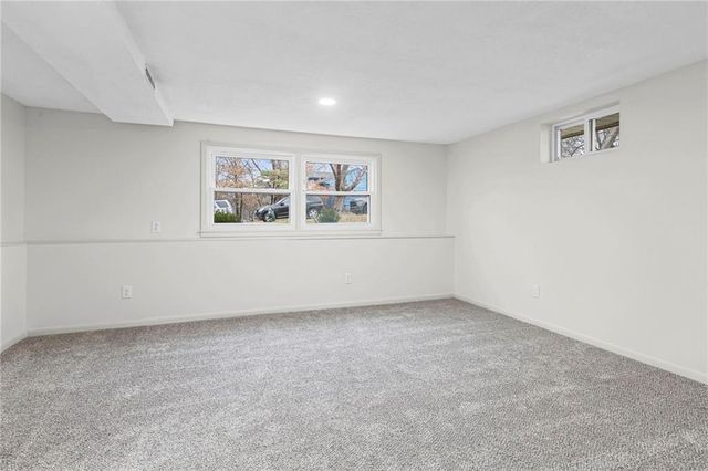 3507 Ruysser Road, Kansas City, MO 64137