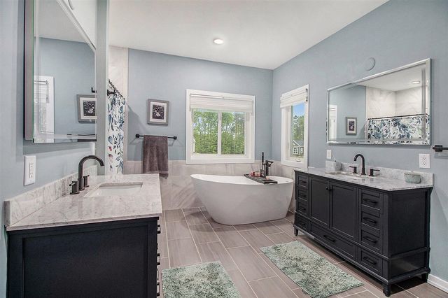 1881 Sienna Street, Kalamazoo, MI 49009