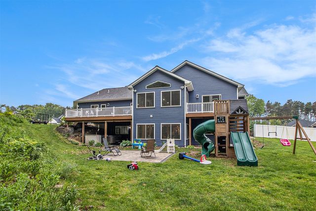 1881 Sienna Street, Kalamazoo, MI 49009