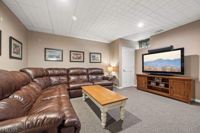 37 COLTS GLEN LANE, Bernards Twp., NJ 07920