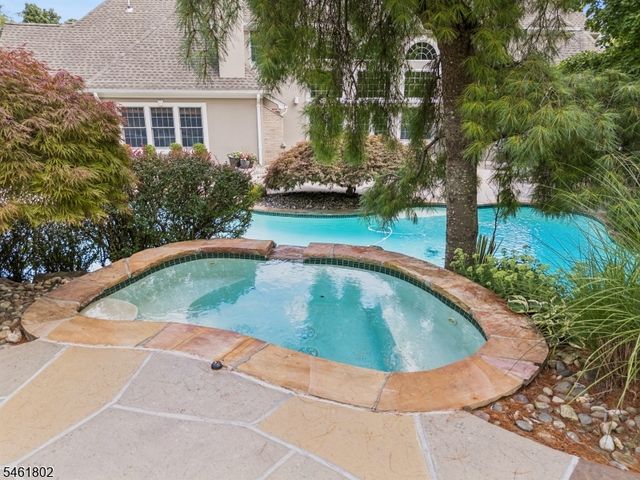 37 COLTS GLEN LANE, Bernards Twp., NJ 07920
