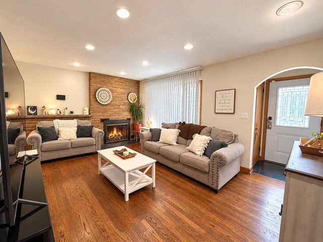 5032 N 60th STREET, Milwaukee, WI 53218