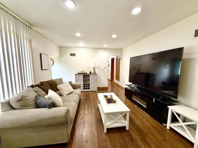 5032 N 60th STREET, Milwaukee, WI 53218