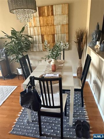 102 Nelson Court O102, Edgewater, NJ 07020