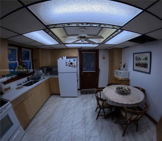 229 Granada Blvd., Fort Myers, FL 33905