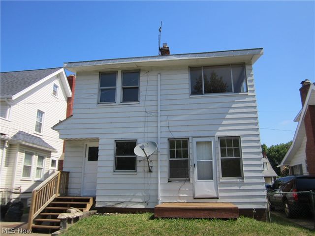 18214 Windward Road, Cleveland, OH 44119