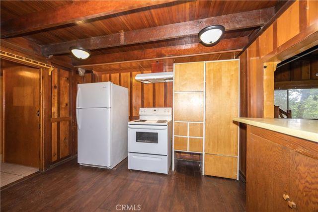 21855 Lakeland View, Cedarpines Park, CA 92322