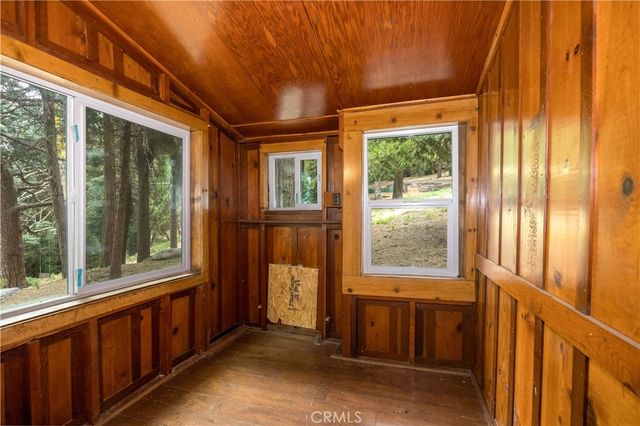 21855 Lakeland View, Cedarpines Park, CA 92322