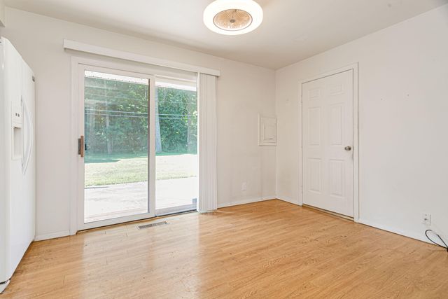 113 Willow Spring Court, Michigan City, IN 46360