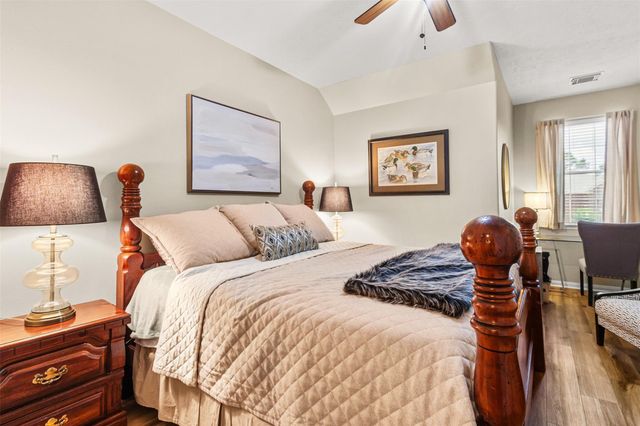 1408 S Friendswood Drive 503, Friendswood, TX 77546