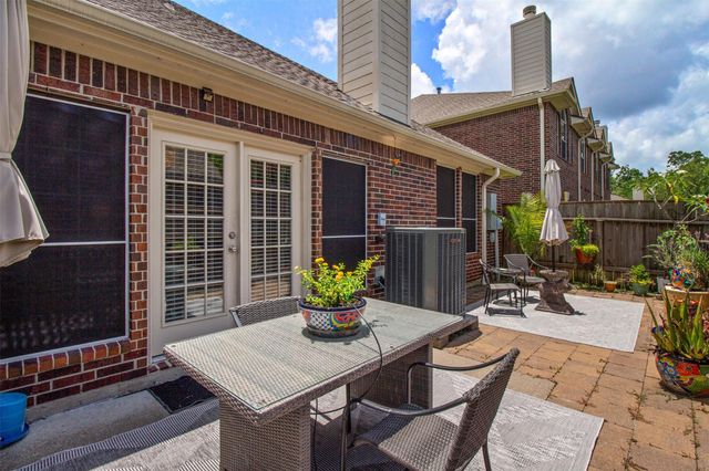 1408 S Friendswood Drive 503, Friendswood, TX 77546