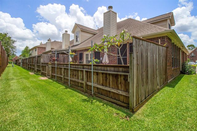 1408 S Friendswood Drive 503, Friendswood, TX 77546