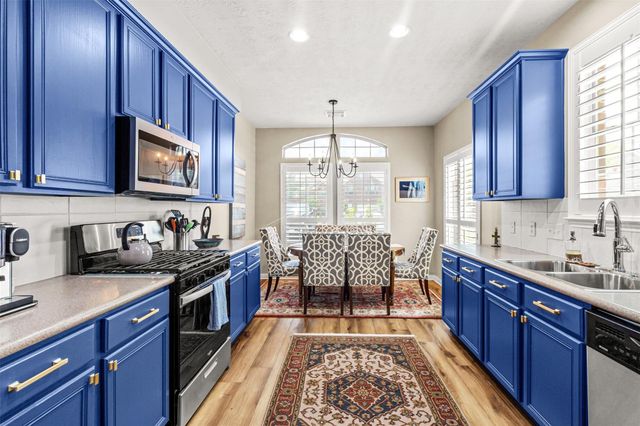 1408 S Friendswood Drive 503, Friendswood, TX 77546