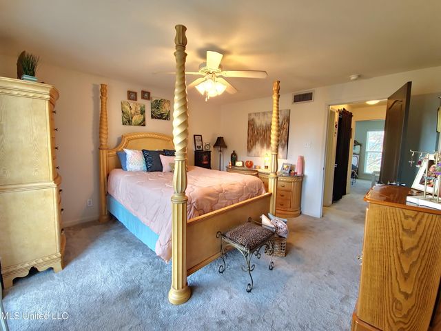 3230 Cumberland Road, 42, Ocean Springs, MS 39564