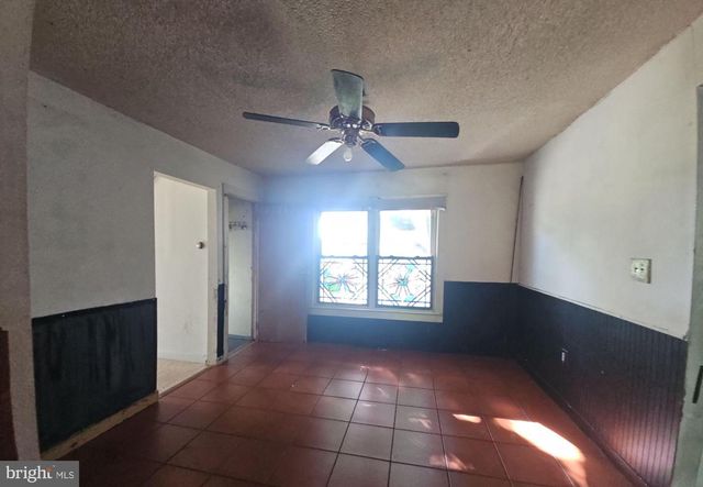 2755 PALERMO AVE, Vineland, NJ 08361