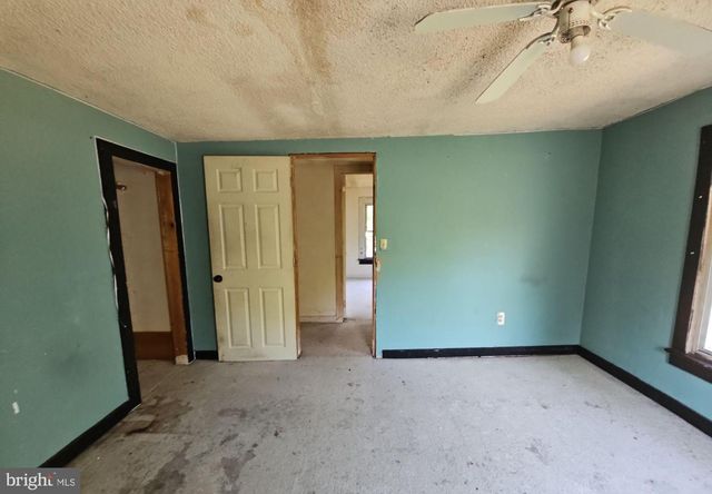 2755 PALERMO AVE, Vineland, NJ 08361