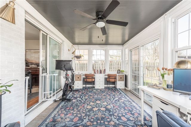 15 Watson St, Leet Twp, PA 15143