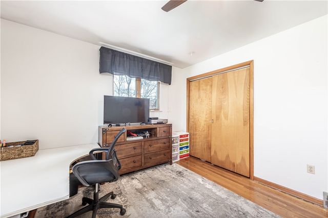 15 Watson St, Leet Twp, PA 15143