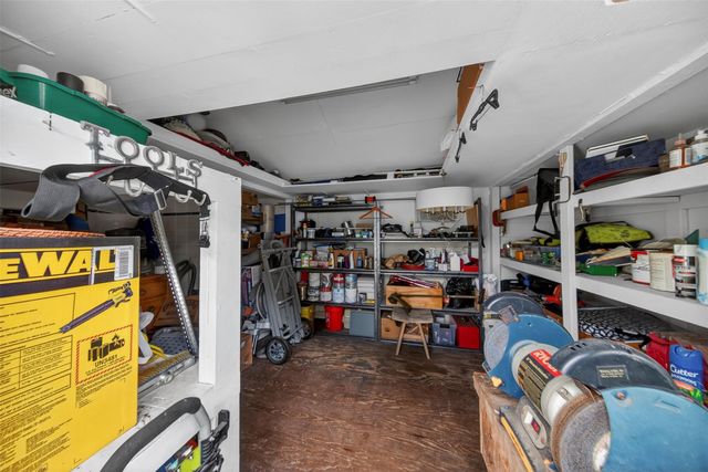 918 NE 4th Street, Hallandale Beach, FL 33009