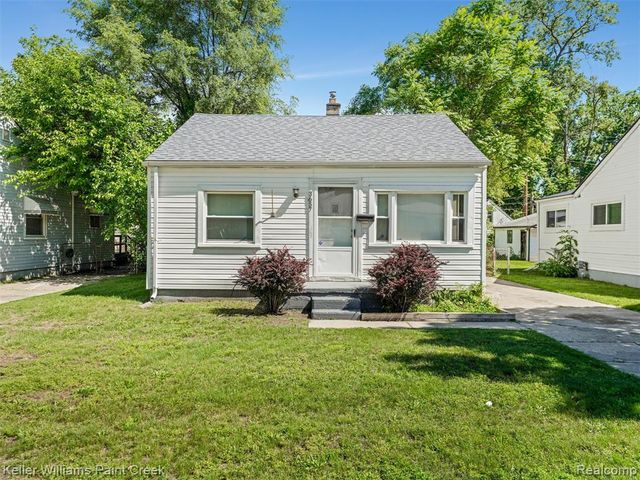 3657 Alvina Avenue, Warren, MI 48091