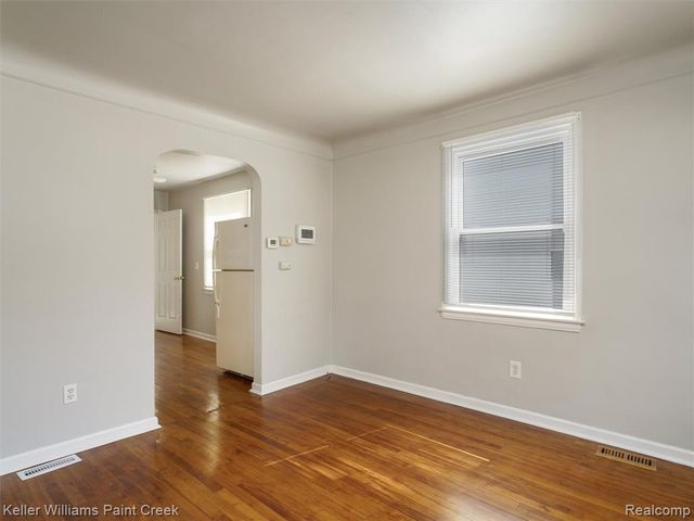 3657 Alvina Avenue, Warren, MI 48091