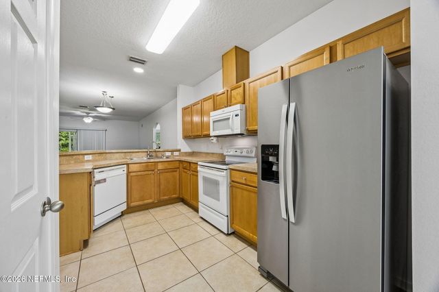 5663 GREENLAND Road 706, Jacksonville, FL 32258