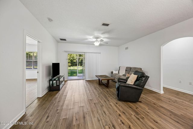 5663 GREENLAND Road 706, Jacksonville, FL 32258