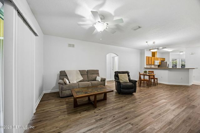 5663 GREENLAND Road 706, Jacksonville, FL 32258