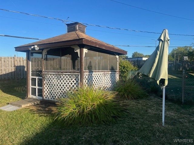 180 Prince Drive, Cheektowaga, NY 14043