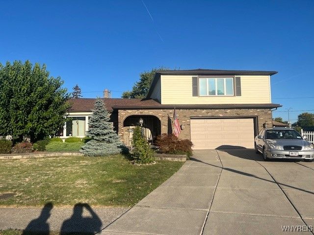 180 Prince Drive, Cheektowaga, NY 14043