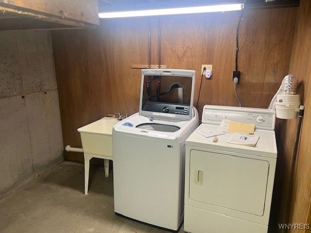 180 Prince Drive, Cheektowaga, NY 14043