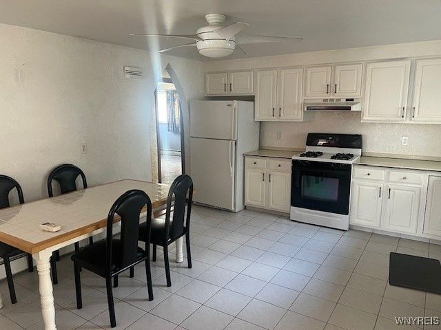 180 Prince Drive, Cheektowaga, NY 14043