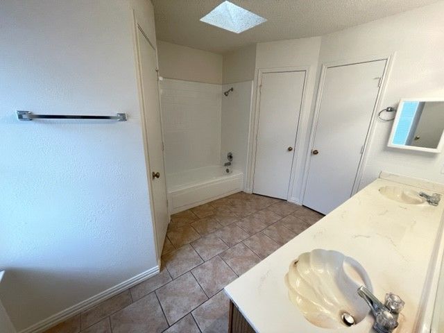 5800 Stone Meadow Lane, Fort Worth, TX 76179