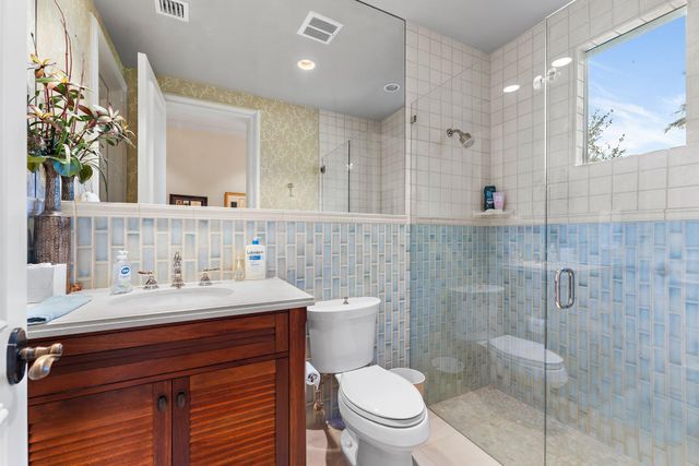 135 W Bears Club Drive, Jupiter, FL 33477