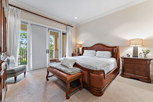 135 W Bears Club Drive, Jupiter, FL 33477