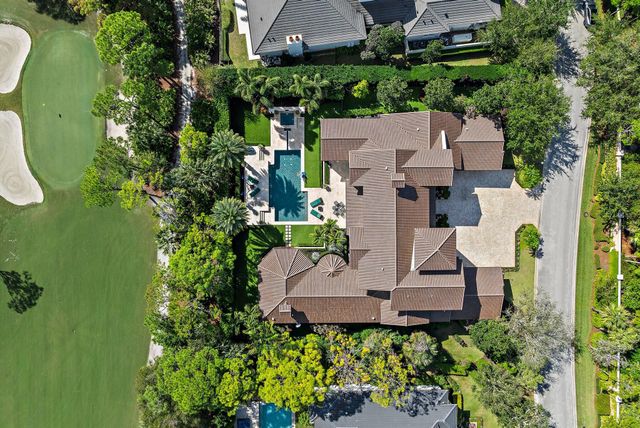 135 W Bears Club Drive, Jupiter, FL 33477