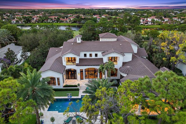 135 W Bears Club Drive, Jupiter, FL 33477
