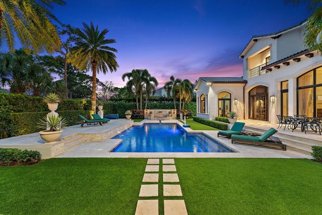 135 W Bears Club Drive, Jupiter, FL 33477