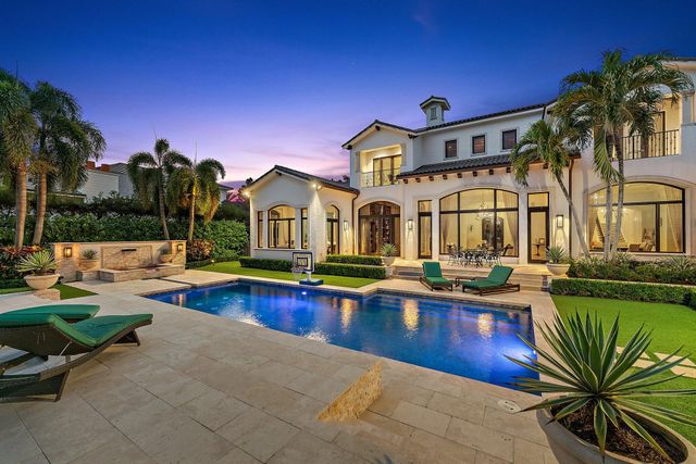 135 W Bears Club Drive, Jupiter, FL 33477