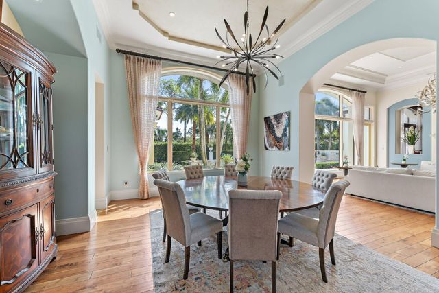 135 W Bears Club Drive, Jupiter, FL 33477